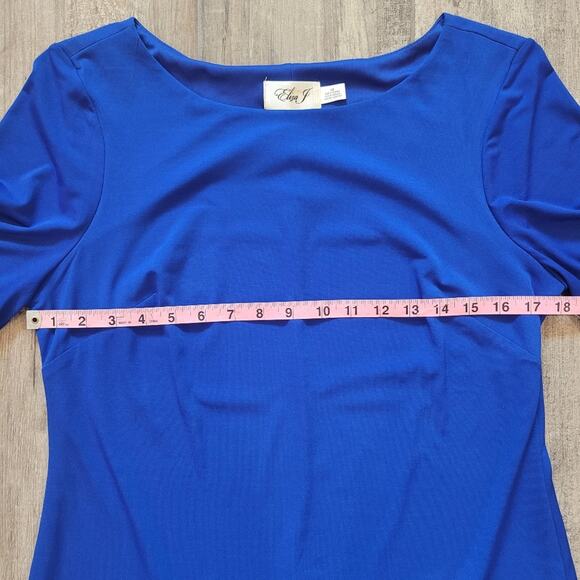 Eliza J Blue Sheath Dress with Cuffed Short Sleeves - Picture 4 of 11
